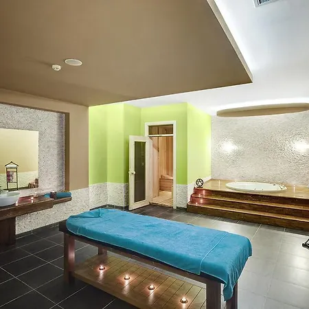 Jacaranda Hotel Antalya