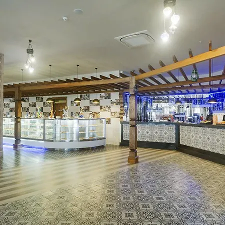 Jacaranda Hotel